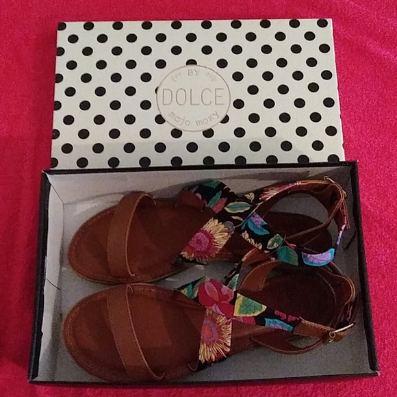 Dolce women's flat sandals 9m - Picture 3 of 3